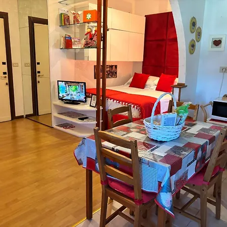 Apartament Casa Amisi *